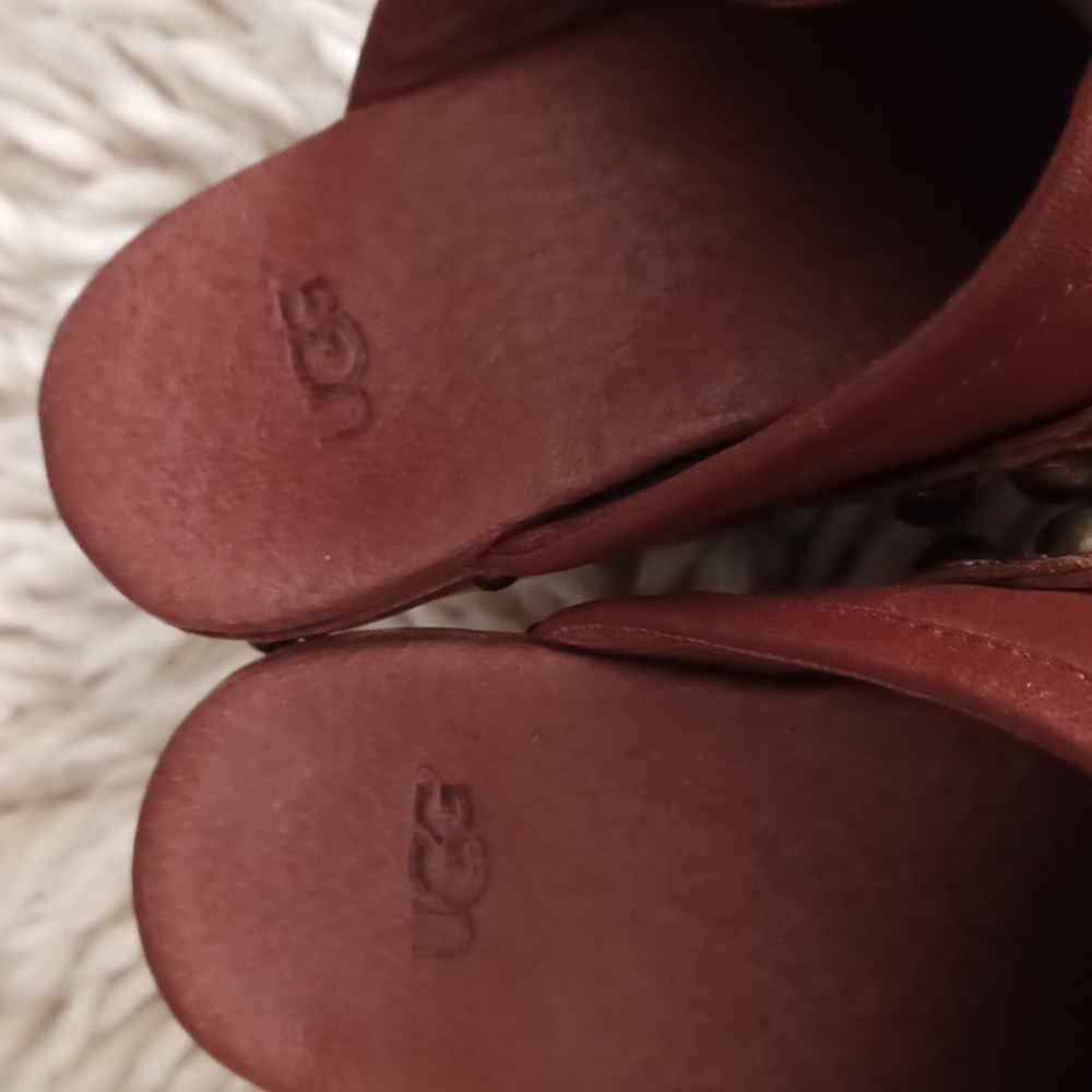 Ugg Clogs - image 3